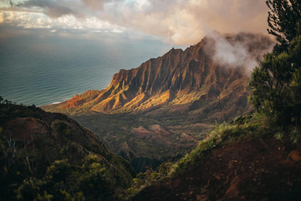 Kalalau Beach - Du lịch Hawaii giá rẻ tự túc